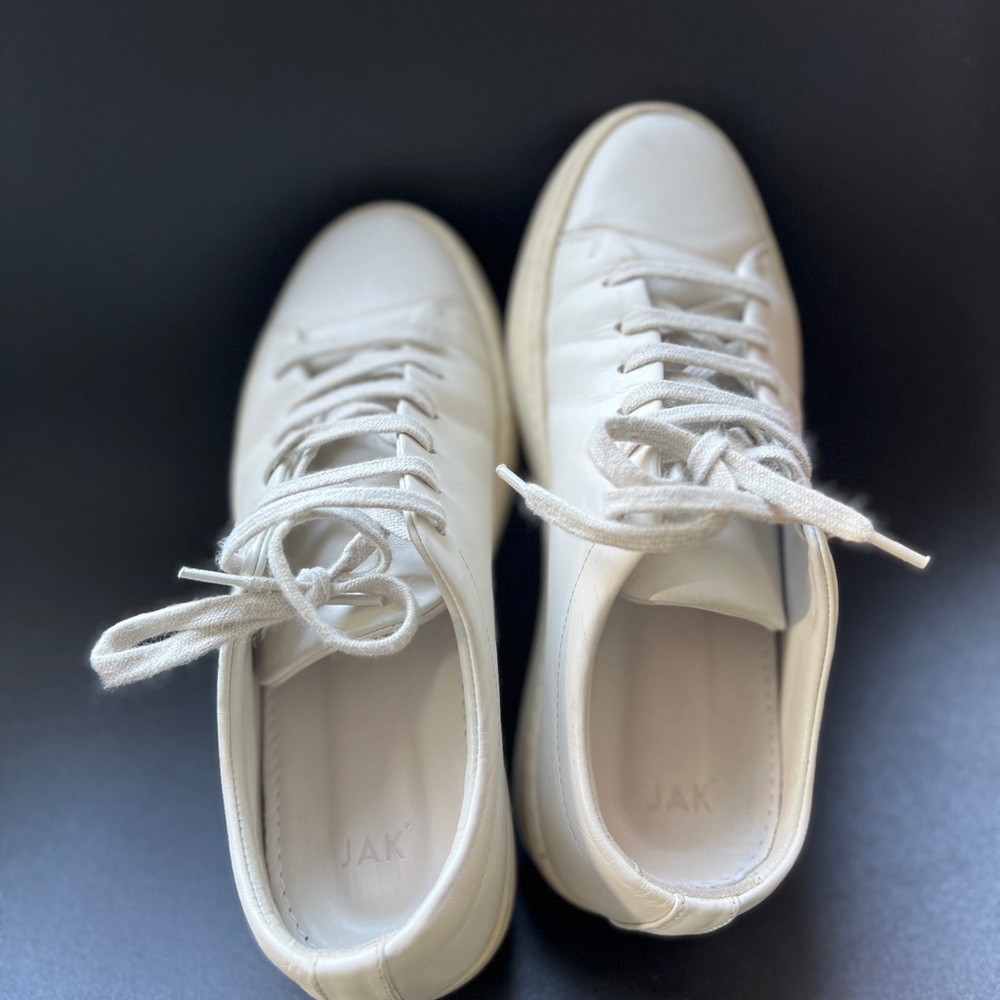 JAK White Sneakers